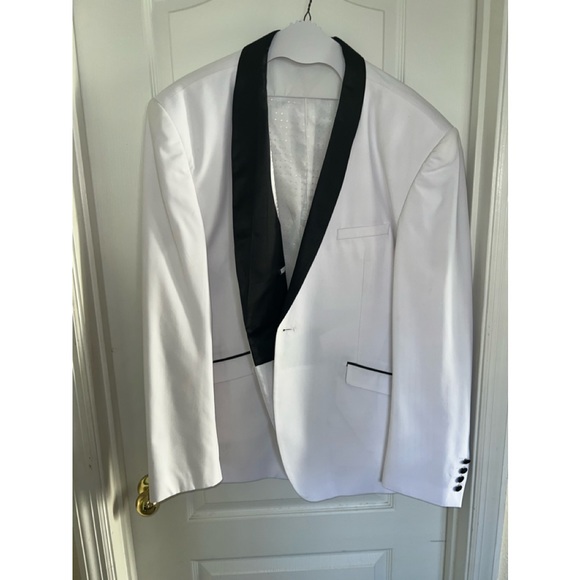 Statement Other - Men's Suite